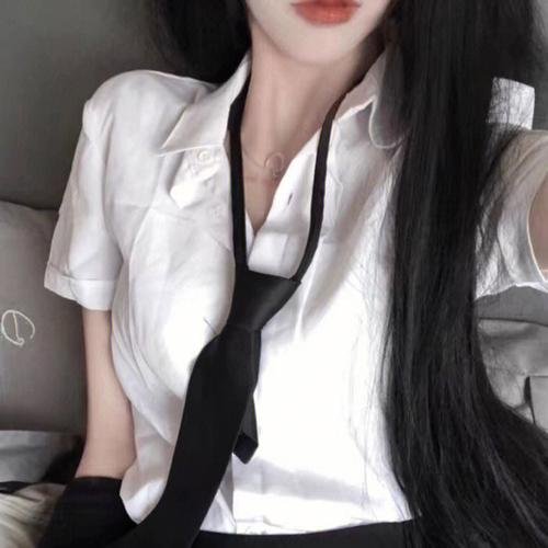 来自火星的蜜拉